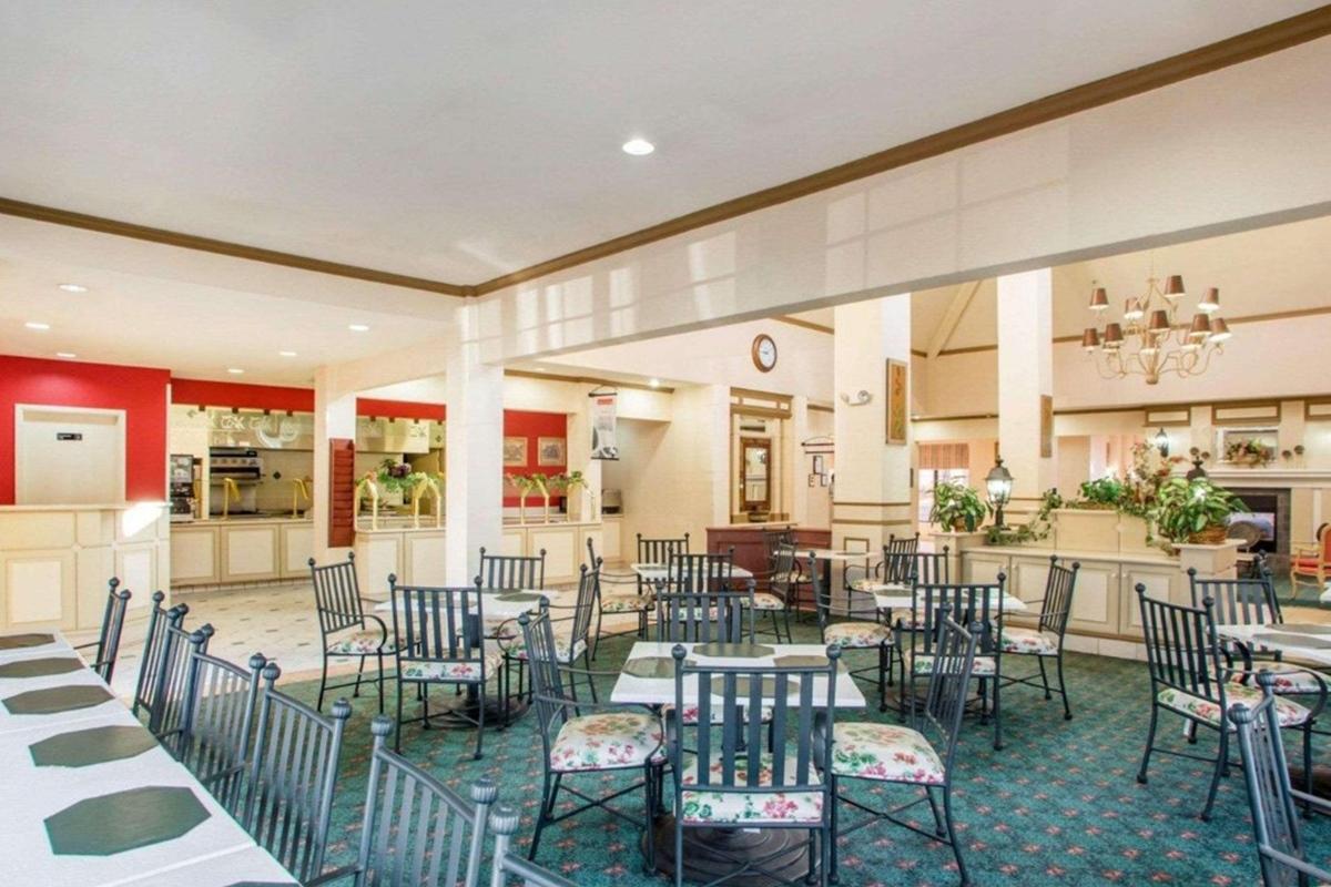 Clarion Inn South Holland Esterno foto